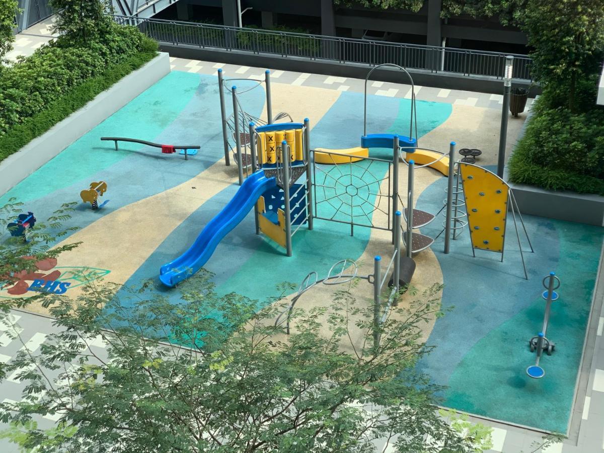 Relaxed Family Staycation, Pool View W Wifi N Netflix バンギ エクステリア 写真